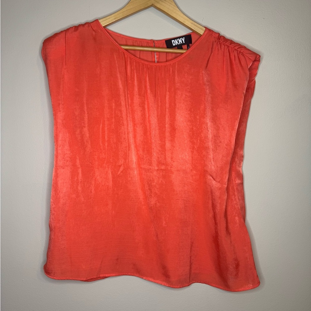 DKNY Women's Coral Sleeveless Blouse Size‎ L Lightweight Dressy Top